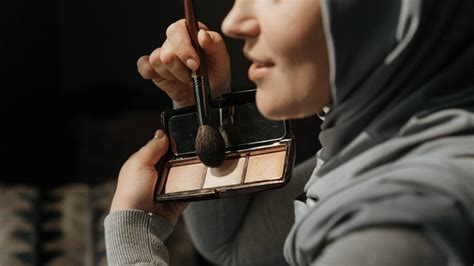 is dior makeup halal|halal makeup for women.